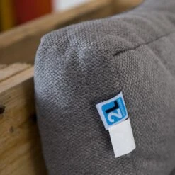 2L Home & Garden Rugkussen Metro Grijs - 60 X 40cm -Tuin- En Buitenwinkels 1200x1200 1012