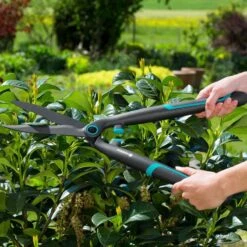 GARDENA - EasyCut - Heggenschaar - Extra Licht Van Gewicht 22 GARDENA - EasyCut - Heggenschaar - Extra Licht Van Gewicht -Tuin- En Buitenwinkels 1200x1200 1262