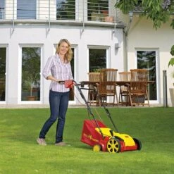 WOLF-Garten Elektrische Verticuteermachine VA 303 E - Werkbreedte 30 Cm - Opvangzak 35 L - 1300 W Motor - Moshark - Verticuteren - Opvangen -Tuin- En Buitenwinkels 1200x1200 1267