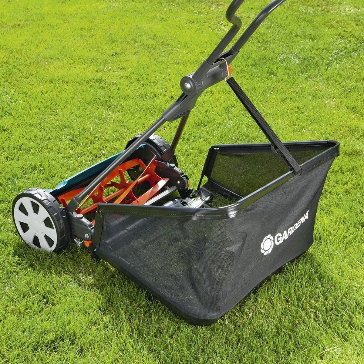 GARDENA - Kooimesmaaier 400 - Grasmaaier - Maaibreedte 40 Cm - Gazons Tot Ca. 200m² 3 GARDENA - Kooimesmaaier 400 - Grasmaaier - Maaibreedte 40 Cm - Gazons Tot Ca. 200m² - Afbeelding 3