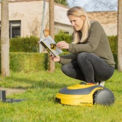 Powerplus POWXG6305 Robotmaaier - 18V - Voor Gazons Tot Ca. 500m² - Maaibreedte 180mm - Incl. Laadstation En Accessoires -Tuin- En Buitenwinkels 1200x1200 1333
