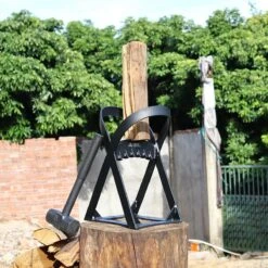 Lighted Lifestyle™| Houtklover Voor Aanmaakhout Incl. Kloofhamer - Houtsplijter - Houtkliever - Snel Haardhout - Gietijzer - Incl. Schroeven -Tuin- En Buitenwinkels 1200x1200 1402