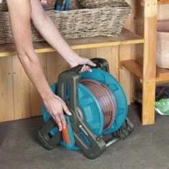 GARDENA Classic Slanghouder 50 - Geschikt Voor 50 M Ø13 Mm / 40 M Ø15 Mm / 30 M Ø19 Mm Slang 18 GARDENA Classic Slanghouder 50 - Geschikt Voor 50 M Ø13 Mm / 40 M Ø15 Mm / 30 M Ø19 Mm Slang -Tuin- En Buitenwinkels 1200x1200 1736