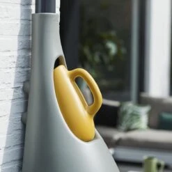 Elho Pure Raindrop 70L - Geel/Oker -Tuin- En Buitenwinkels 1200x1200 1804