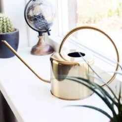 Kikkerland Vintage Gieter - Plantengieter Voor Binnen - Goud - 1,2L - Retro - Metaal -Tuin- En Buitenwinkels 1200x1200 1848