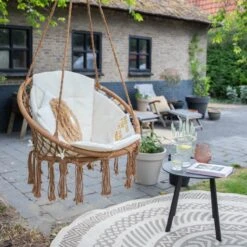 Vita5 Macramé Hangstoel - Voor Binnen En Buiten - Zonder Standaard - Incl. Kussen, Boekenvak En Beschermhoes - Tot 150kg - Bruin/Beige -Tuin- En Buitenwinkels 1200x1200 428