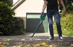 VONROC Accu Bladblazer – VPower 20V – 2 Standen – Max. Blaassnelheid 190km/u – Incl. Accu En Oplader -Tuin- En Buitenwinkels 1200x778 4