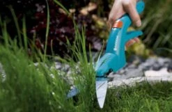 GARDENA Classic Grasschaar Vast Model -Tuin- En Buitenwinkels 1200x780 2