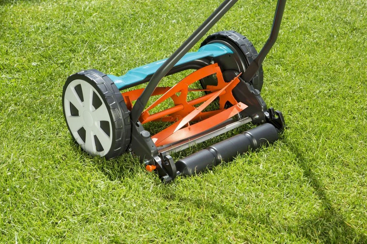 GARDENA Kooimesmaaier 330 Grasmaaier - Maaibreedte 33 Cm - Gazons Tot Ca. 150 M² 5 GARDENA Kooimesmaaier 330 Grasmaaier - Maaibreedte 33 Cm - Gazons Tot Ca. 150 M² - Afbeelding 5