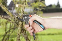 GARDENA - Comfort A/M Aambeeld - Snoeischaar - Ø 23mm -Tuin- En Buitenwinkels 1200x799 80