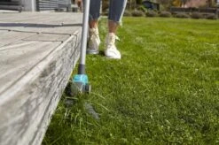 GARDENA Comfort Grasschaar - Op Steel -Tuin- En Buitenwinkels 1200x799 89