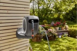 GARDENA - Wandslangenbox RollUp S - Slanghouder - 15 Meter - Ø 11 Mm 14 GARDENA - Wandslangenbox RollUp S - Slanghouder - 15 Meter - Ø 11 Mm -Tuin- En Buitenwinkels 1200x800 391