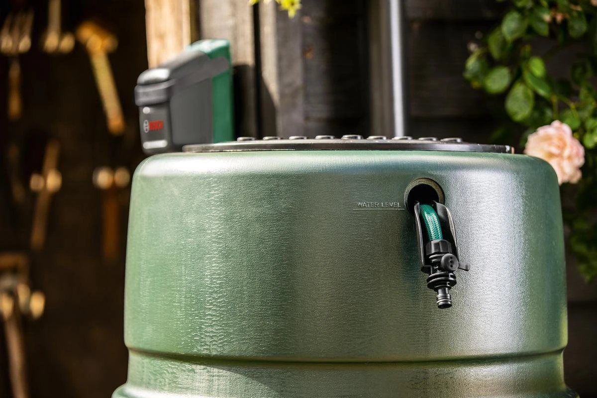 Bosch GardenPump 18 Accu Regentonpomp - Met 1 X 18 V Accu En Lader 6 Bosch GardenPump 18 Accu Regentonpomp - Met 1 X 18 V Accu En Lader - Afbeelding 6