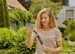 Gardena Voegenkrabber 3-in-1 Combisysteem 23,5 X 13,4 Cm Blauw -Tuin- En Buitenwinkels 1200x861 1