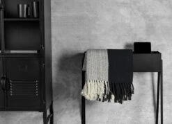 Gusta - Plantenbak - Zwart - 58x18x63cm -Tuin- En Buitenwinkels 1200x870 7