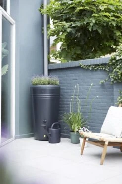 Elho Green Basics Regenton - Regenton - Living Black - Buiten - 200 Liter -Tuin- En Buitenwinkels 797x1200 3