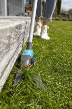 GARDENA Comfort Grasschaar - Op Steel -Tuin- En Buitenwinkels 799x1200 24