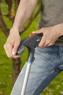 GARDENA Comfort Grasschaar - Op Steel -Tuin- En Buitenwinkels 799x1200 26