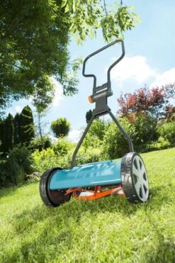GARDENA Kooimesmaaier 330 Grasmaaier - Maaibreedte 33 Cm - Gazons Tot Ca. 150 M² 17 GARDENA Kooimesmaaier 330 Grasmaaier - Maaibreedte 33 Cm - Gazons Tot Ca. 150 M² -Tuin- En Buitenwinkels 799x1200 42