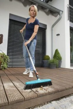 GARDENA Combi System Straatbezem - Aanbevolen Steellengte 130-150 Cm -Tuin- En Buitenwinkels 800x1200 59