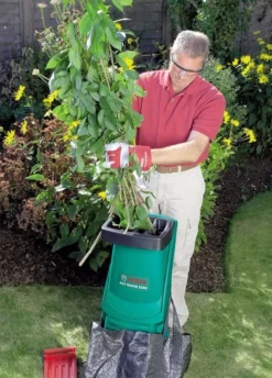 Bosch AXT Rapid 2200 Hakselaar - 2200 W - 90 Kg/u -Tuin- En Buitenwinkels 862x1200 3